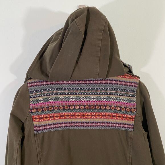 DAMA Collection Women's Green Fair Isle Knit Collar Quilted Lined Jacket - Picture 9 of 12